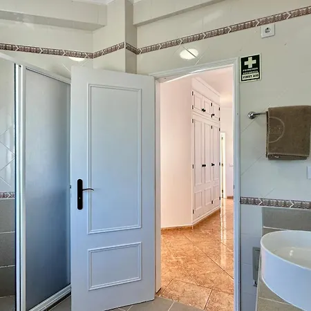 Abby By Check-in Portugal Вилла